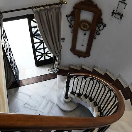 Βίλα Luxurious Beachfront In Evia *
