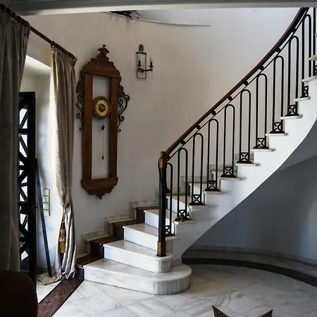 Βίλα Luxurious Beachfront In Evia Άγιος Μηνάς